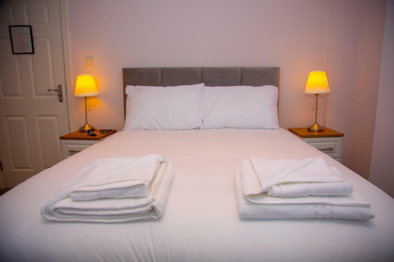Carmel House 호텔 랜디드노 외부 사진